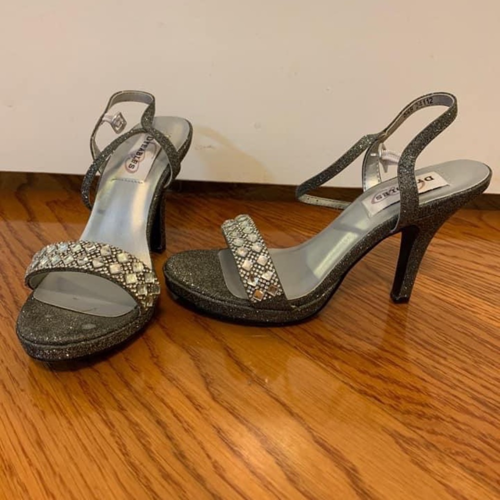 Dyeables Formal Heels